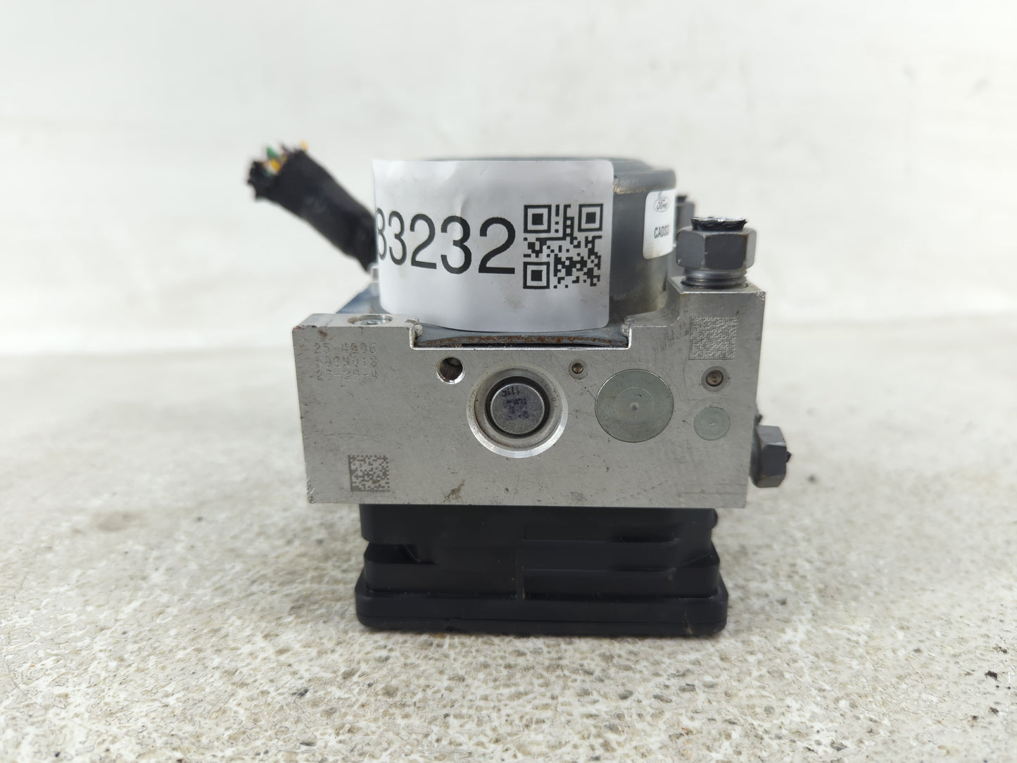 2019-2020 Ford Edge ABS Pump Control Module Replacement P/N:P2GC-2B373-BA Fits Fits 2019 2020 OEM Used Auto Parts - Oemuseda
