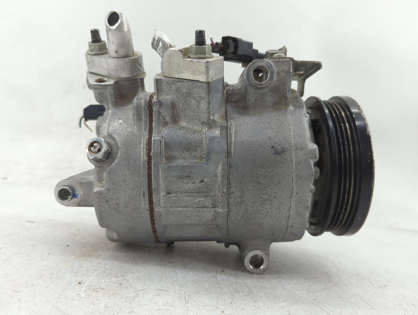 2019-2020 Ford Edge Air Conditioning A/c Ac Compressor Oem - Oemusedautoparts1.com