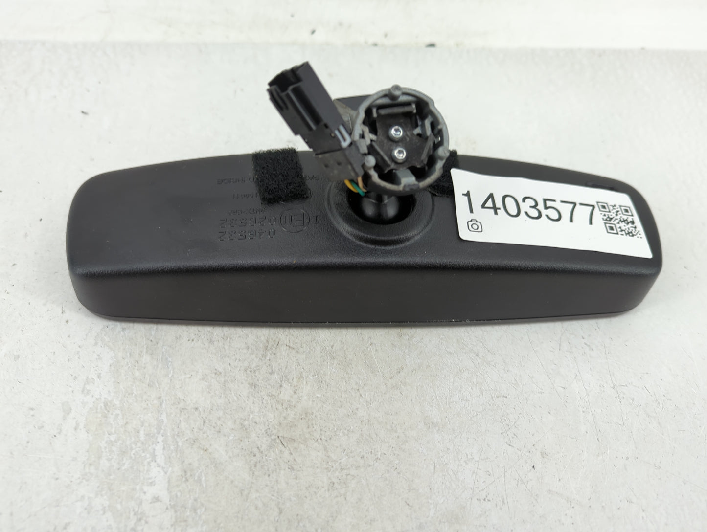2019-2020 Ford Edge Interior Rear View Mirror Replacement OEM P/N:E11046532 Fits Fits 2019 2020 OEM Used Auto Parts - Oemuse