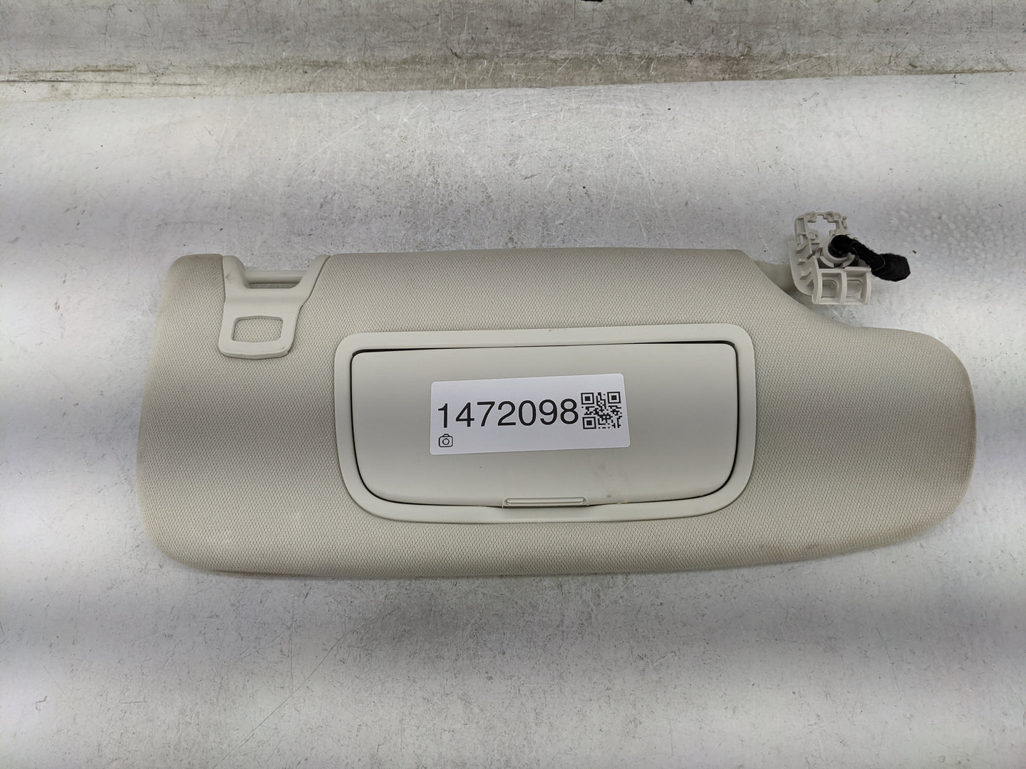 2015-2020 Ford Edge Sun Visor Shade Replacement Passenger Right Mirror Fits Fits 2015 2016 2017 2018 2019 2020 OEM Used Auto
