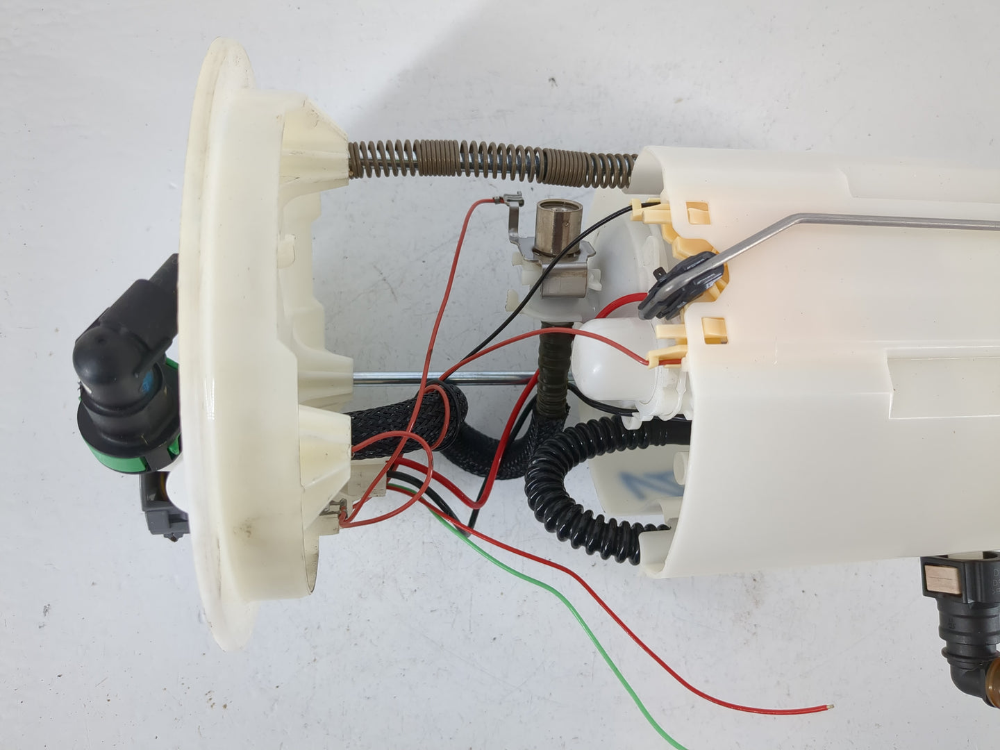2020-2022 Ford Escape Electrical Gas Fuel Pump Assembly - Oemusedautoparts1.com