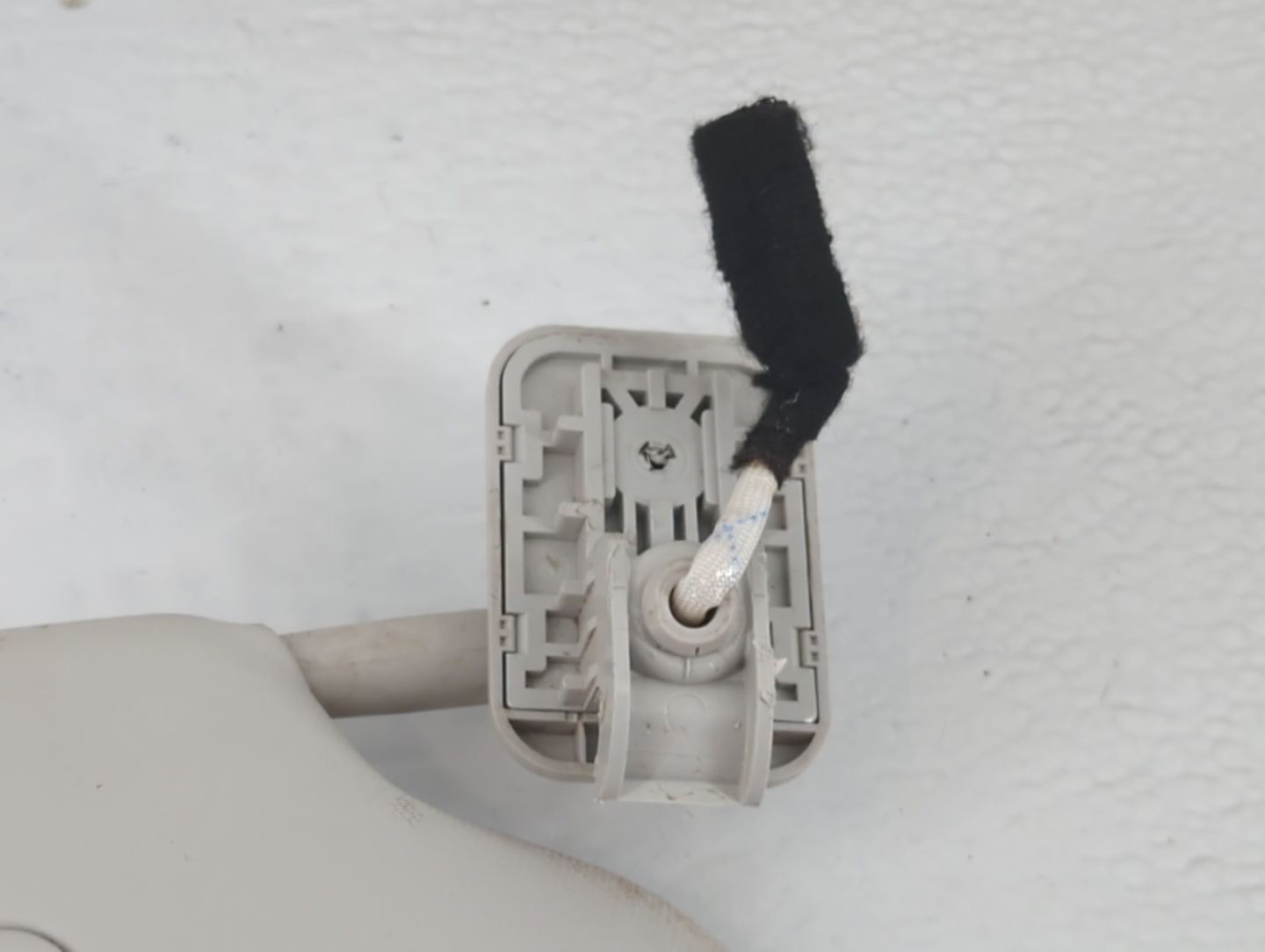 2021-2022 Ford Escape Sun Visor Shade Replacement Passenger Right Mirror Fits Fits 2021 2022 OEM Used Auto Parts - Oemusedau