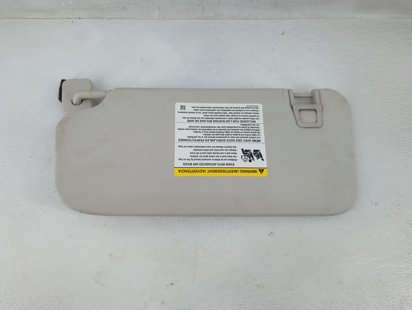 2021-2022 Ford Escape Sun Visor Shade Replacement Passenger Right Mirror Fits Fits 2021 2022 OEM Used Auto Parts - Oemusedau