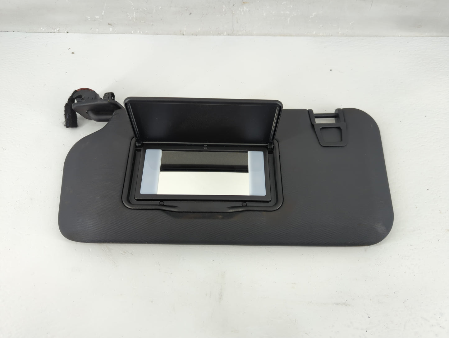 2021-2022 Ford Escape Sun Visor Shade Replacement Driver Left Mirror Fits Fits 2021 2022 OEM Used Auto Parts - Oemusedautopa