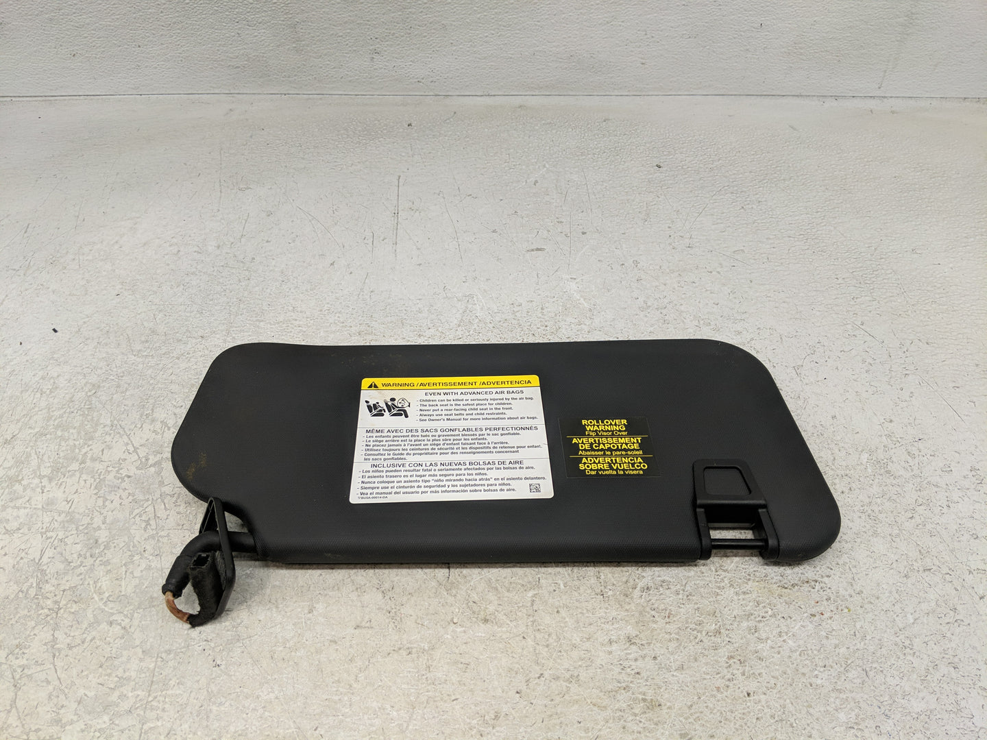 2021-2022 Ford Escape Sun Visor Shade Replacement Passenger Right Mirror Fits Fits 2021 2022 OEM Used Auto Parts - Oemusedau