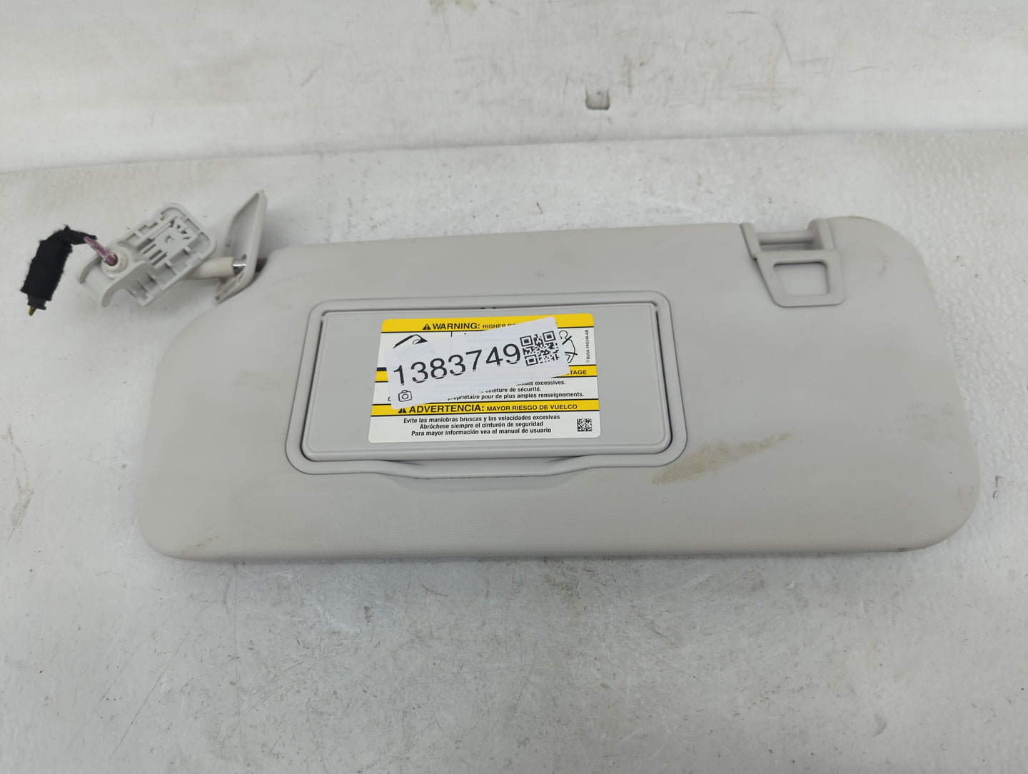 2021-2022 Ford Escape Sun Visor Shade Replacement Driver Left Mirror Fits Fits 2021 2022 OEM Used Auto Parts - Oemusedautopa