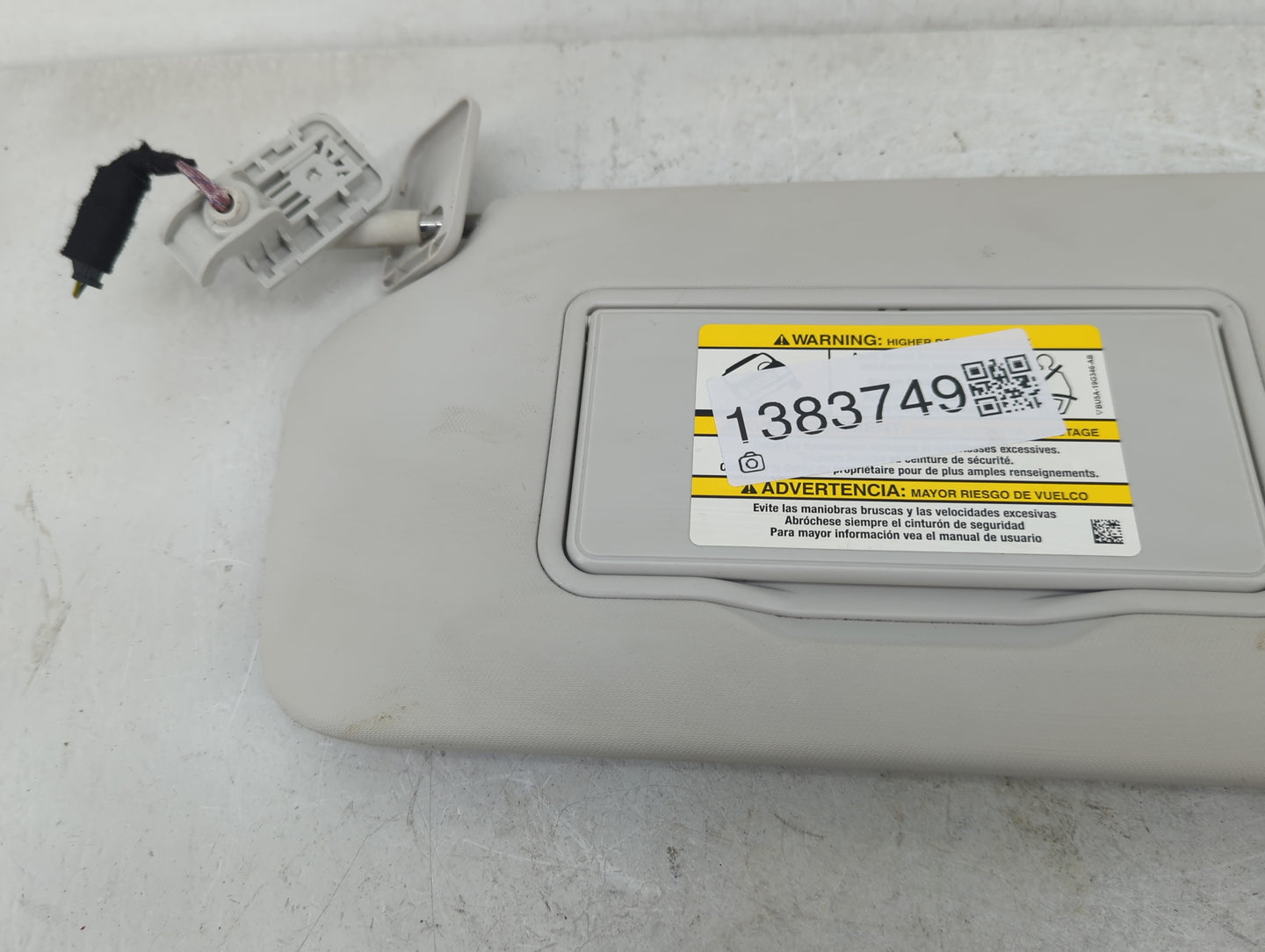 2021-2022 Ford Escape Sun Visor Shade Replacement Driver Left Mirror Fits Fits 2021 2022 OEM Used Auto Parts - Oemusedautopa