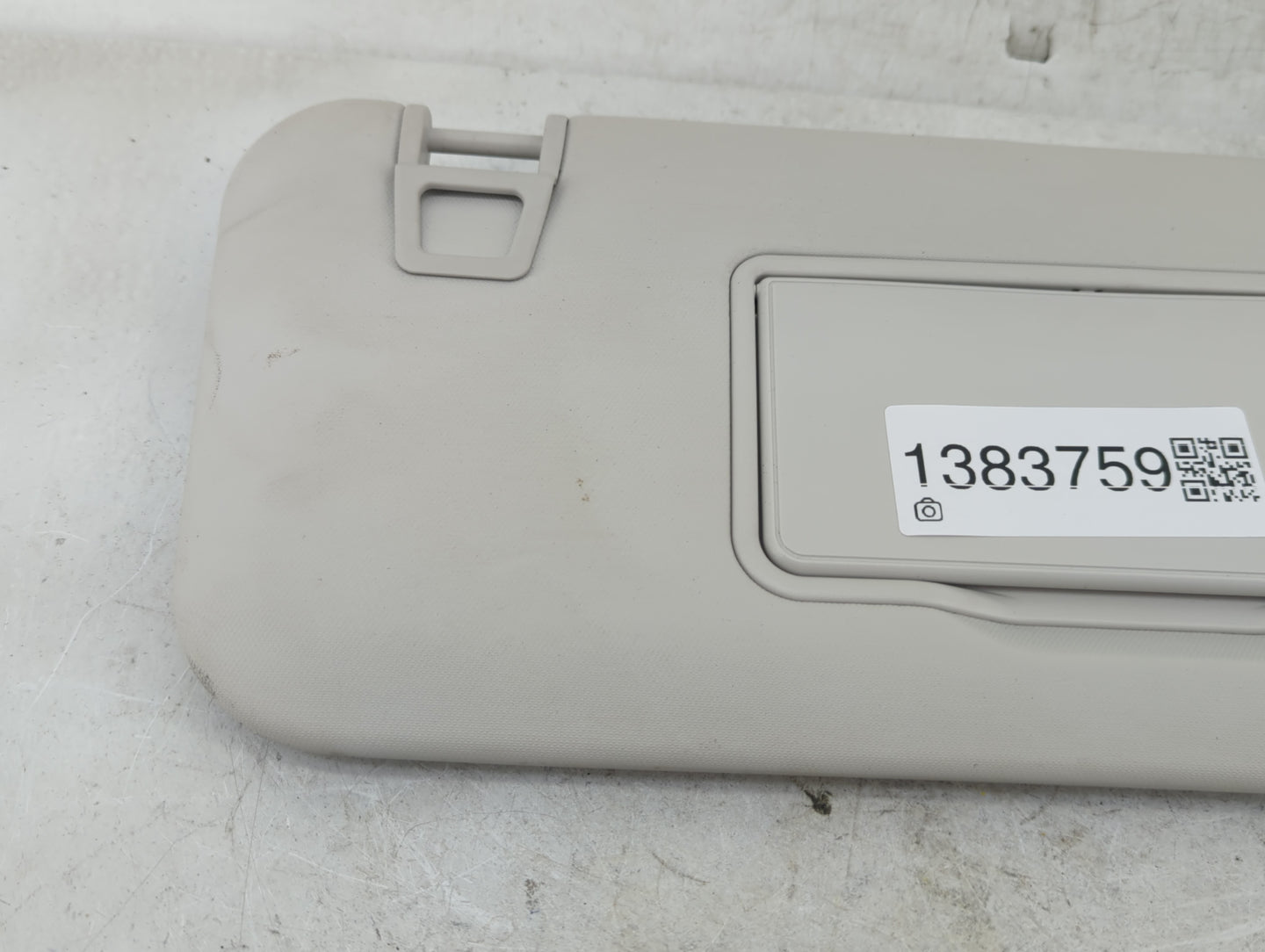 2021-2022 Ford Escape Sun Visor Shade Replacement Passenger Right Mirror Fits Fits 2021 2022 OEM Used Auto Parts - Oemusedau