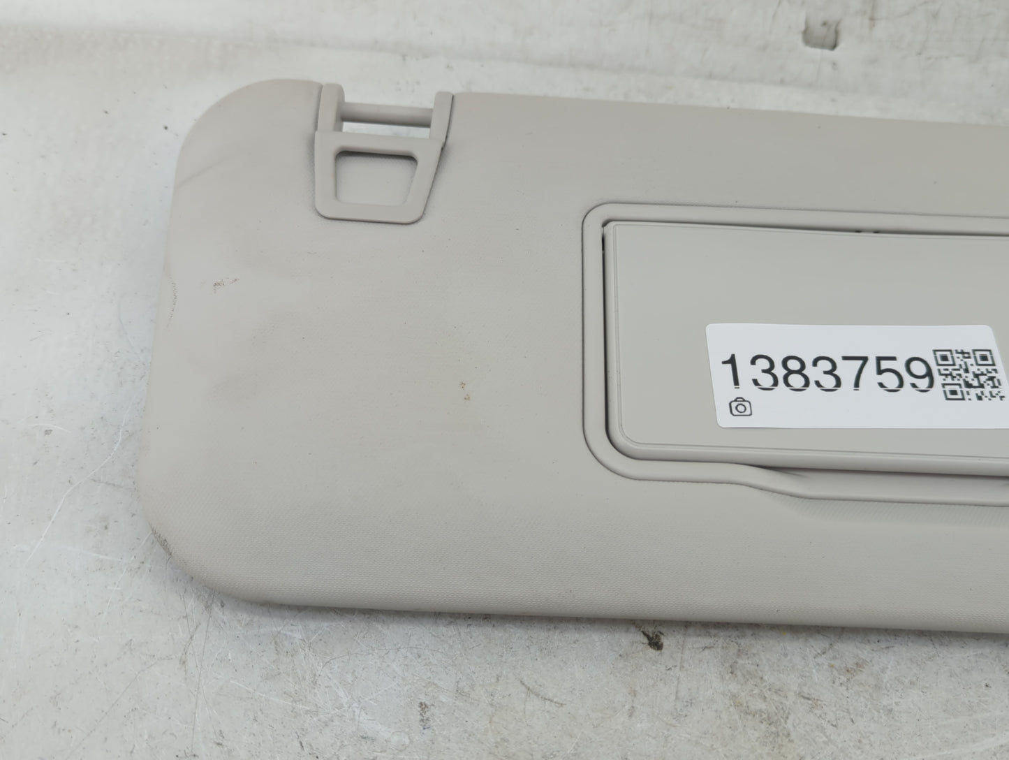 2021-2022 Ford Escape Sun Visor Shade Replacement Passenger Right Mirror Fits Fits 2021 2022 OEM Used Auto Parts - Oemusedau