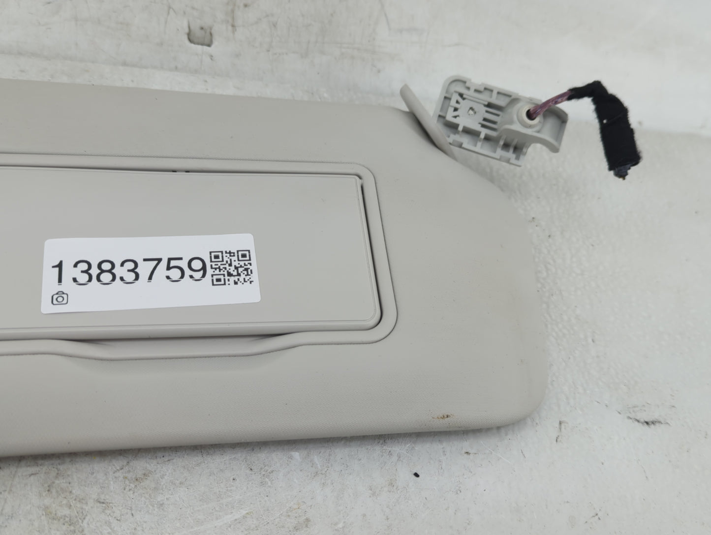 2021-2022 Ford Escape Sun Visor Shade Replacement Passenger Right Mirror Fits Fits 2021 2022 OEM Used Auto Parts - Oemusedau
