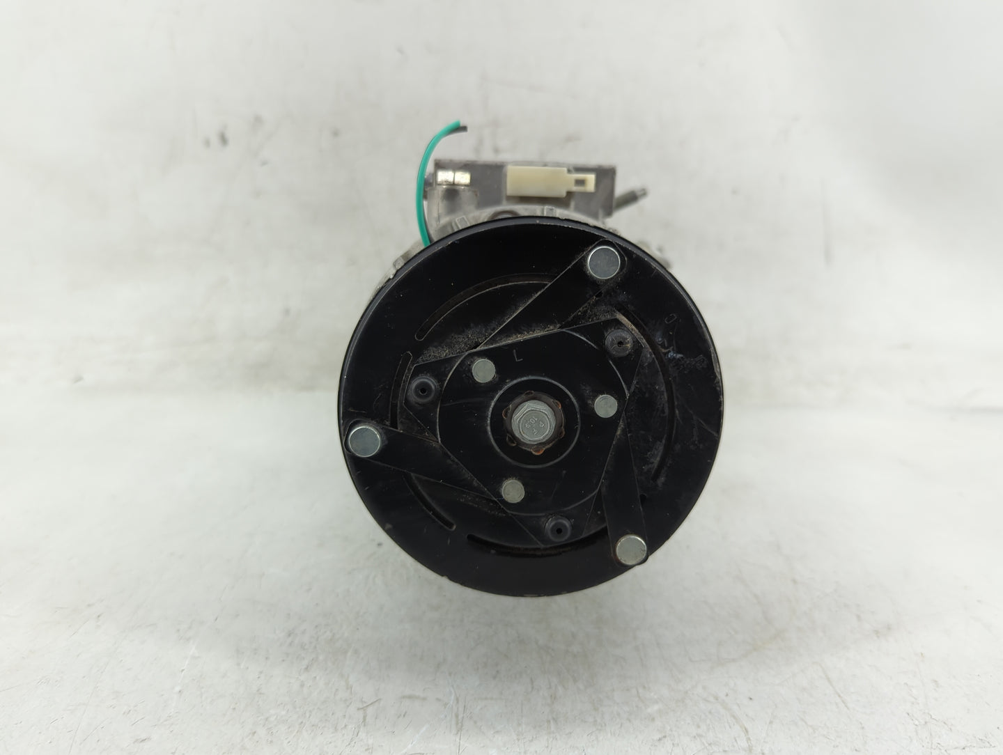 2023 Ford Escape Air Conditioning A/c Ac Compressor Oem - Oemusedautoparts1.com