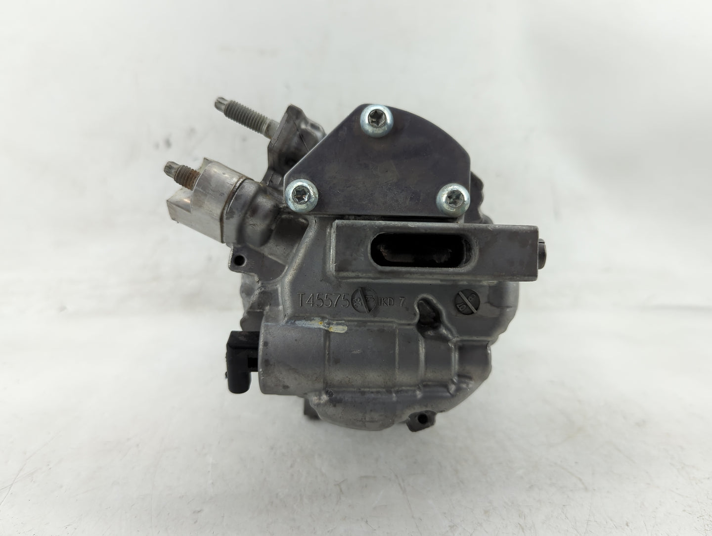 2023 Ford Escape Air Conditioning A/c Ac Compressor Oem - Oemusedautoparts1.com