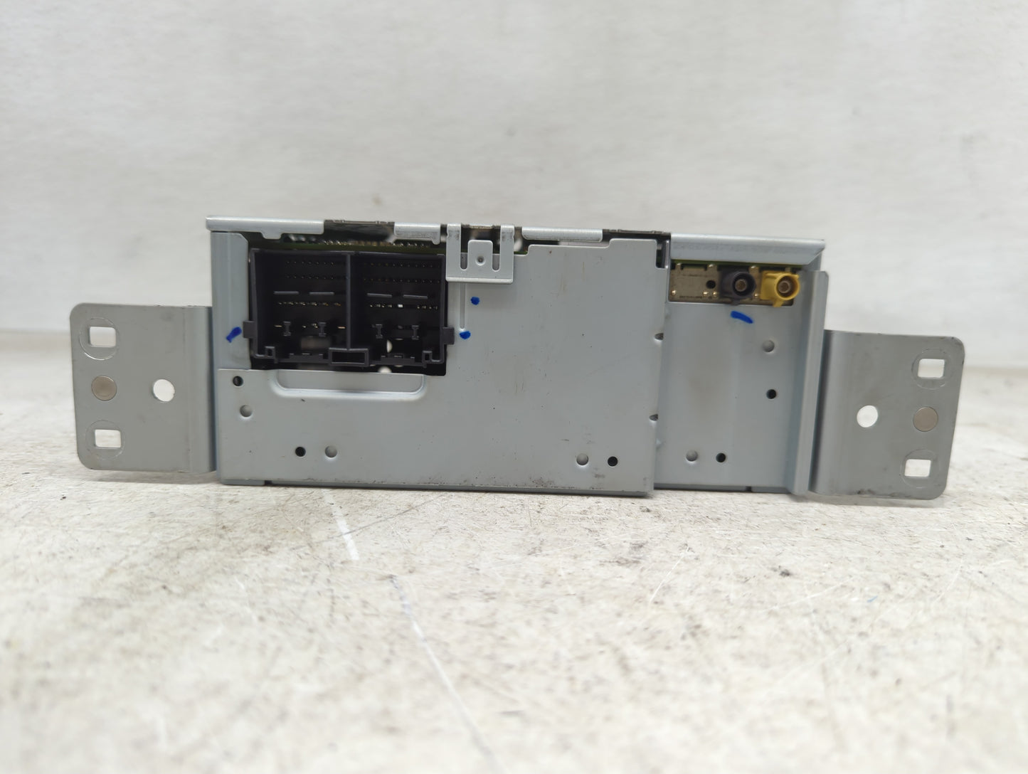 2023 Ford Escape Radio AM FM Cd Player Receiver Replacement P/N:PJ6T-18D890-AE Fits OEM Used Auto Parts - Oemusedautoparts1.
