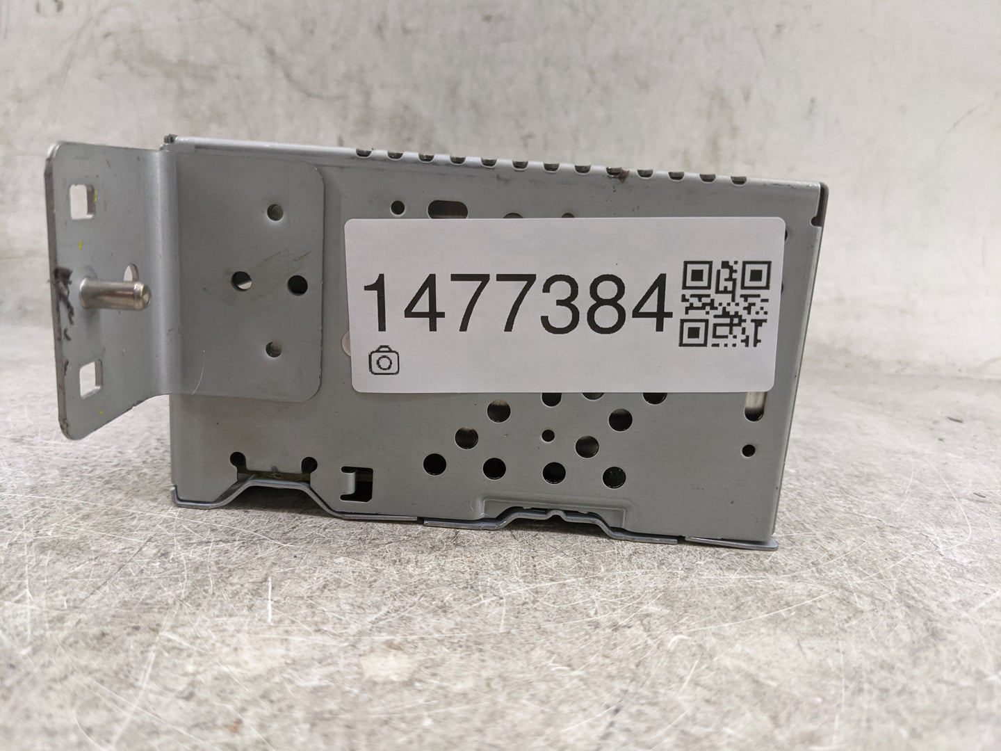 2023 Ford Escape Radio AM FM Cd Player Receiver Replacement P/N:PJ6T-18D890-AE PTAE723797, H1H4GECN Fits OEM Used Auto Parts