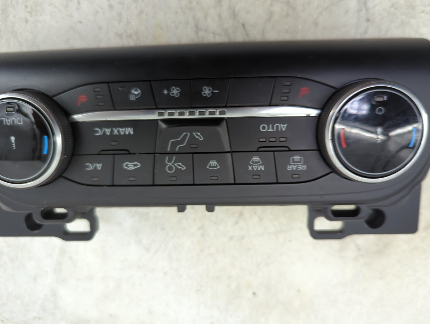 2023 Ford Escape Climate Control Module Temperature AC/Heater Replacement P/N:PJ6T-18C612-GA 90026-942/0003 Fits OEM Used Au