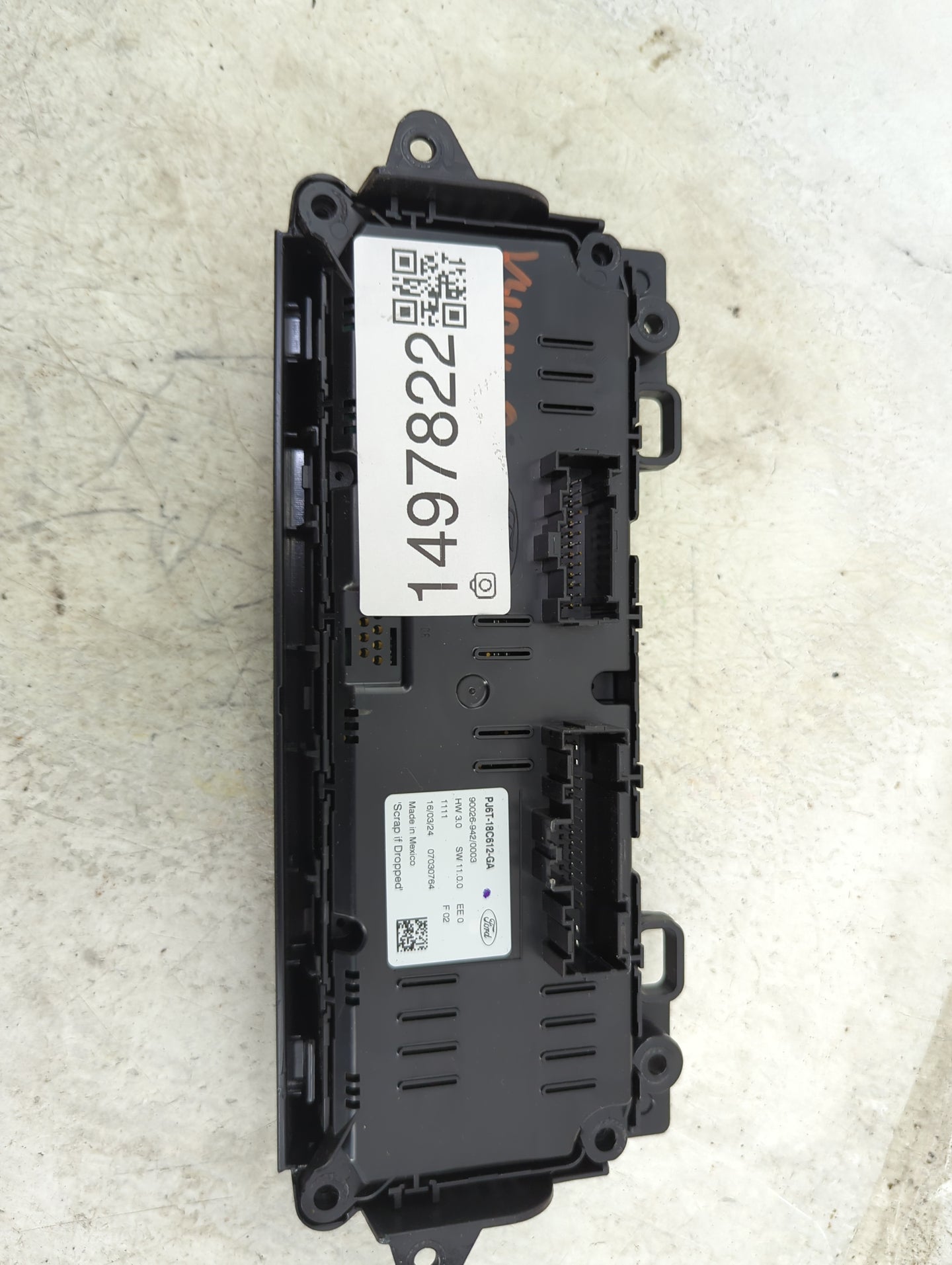 2023 Ford Escape Climate Control Module Temperature AC/Heater Replacement P/N:PJ6T-18C612-GA 90026-942/0003 Fits OEM Used Au
