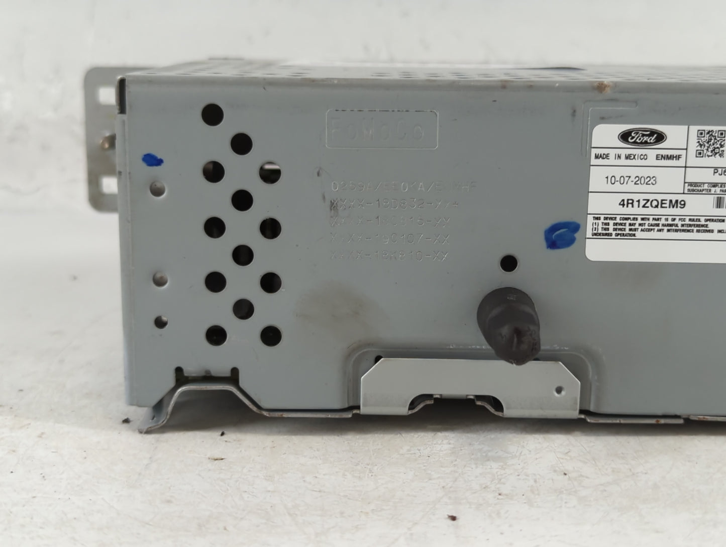 2023 Ford Escape Am Fm Cd Player Radio Receiver - Oemusedautoparts1.com
