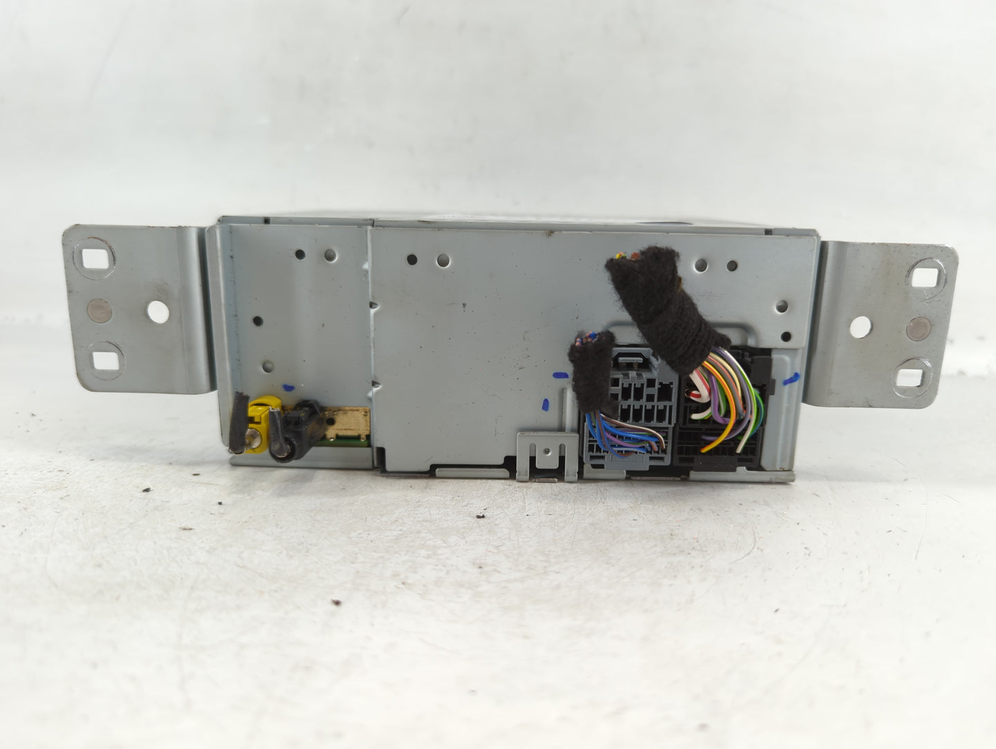 2023 Ford Escape Am Fm Cd Player Radio Receiver - Oemusedautoparts1.com