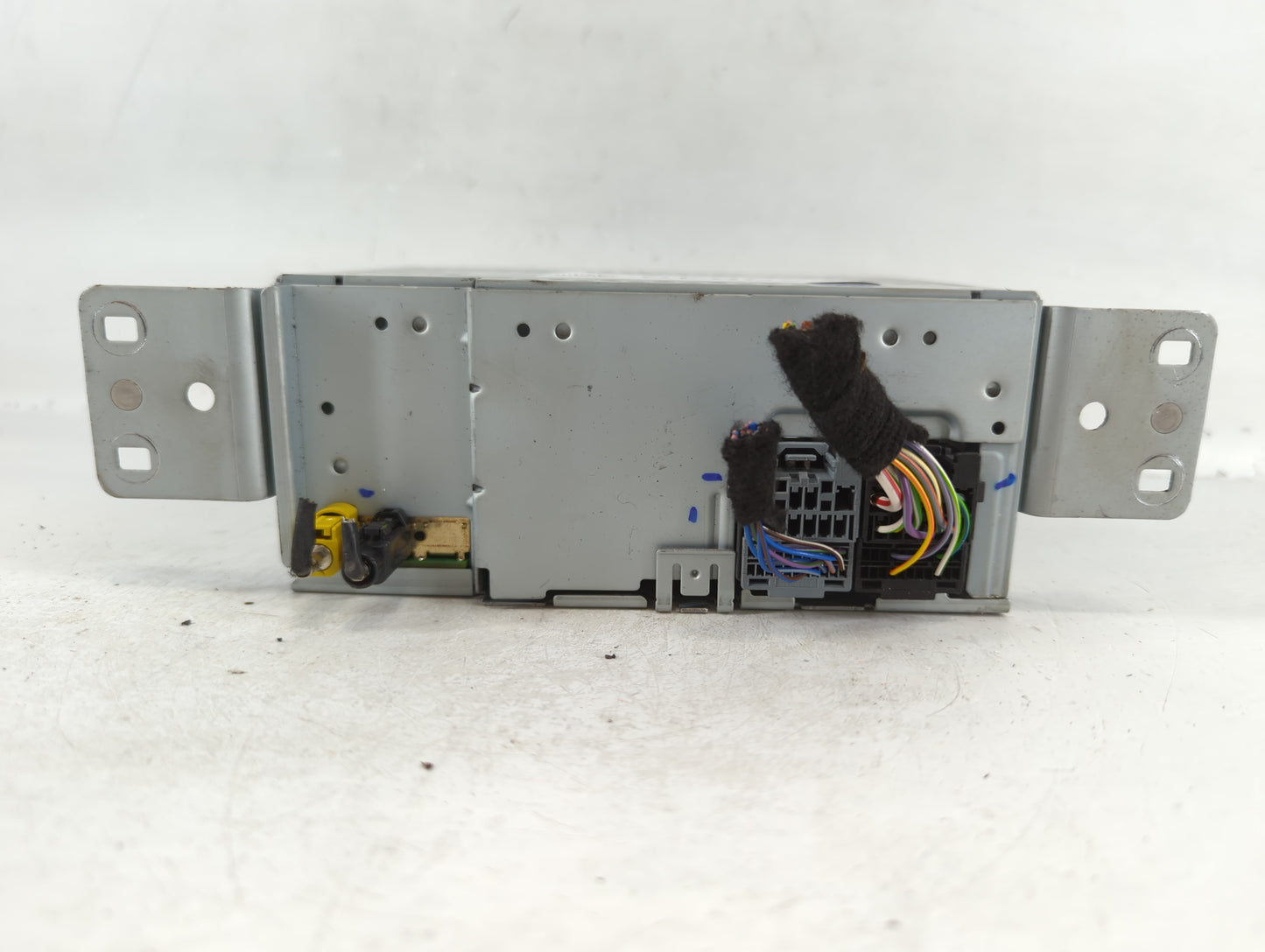 2023 Ford Escape Am Fm Cd Player Radio Receiver - Oemusedautoparts1.com