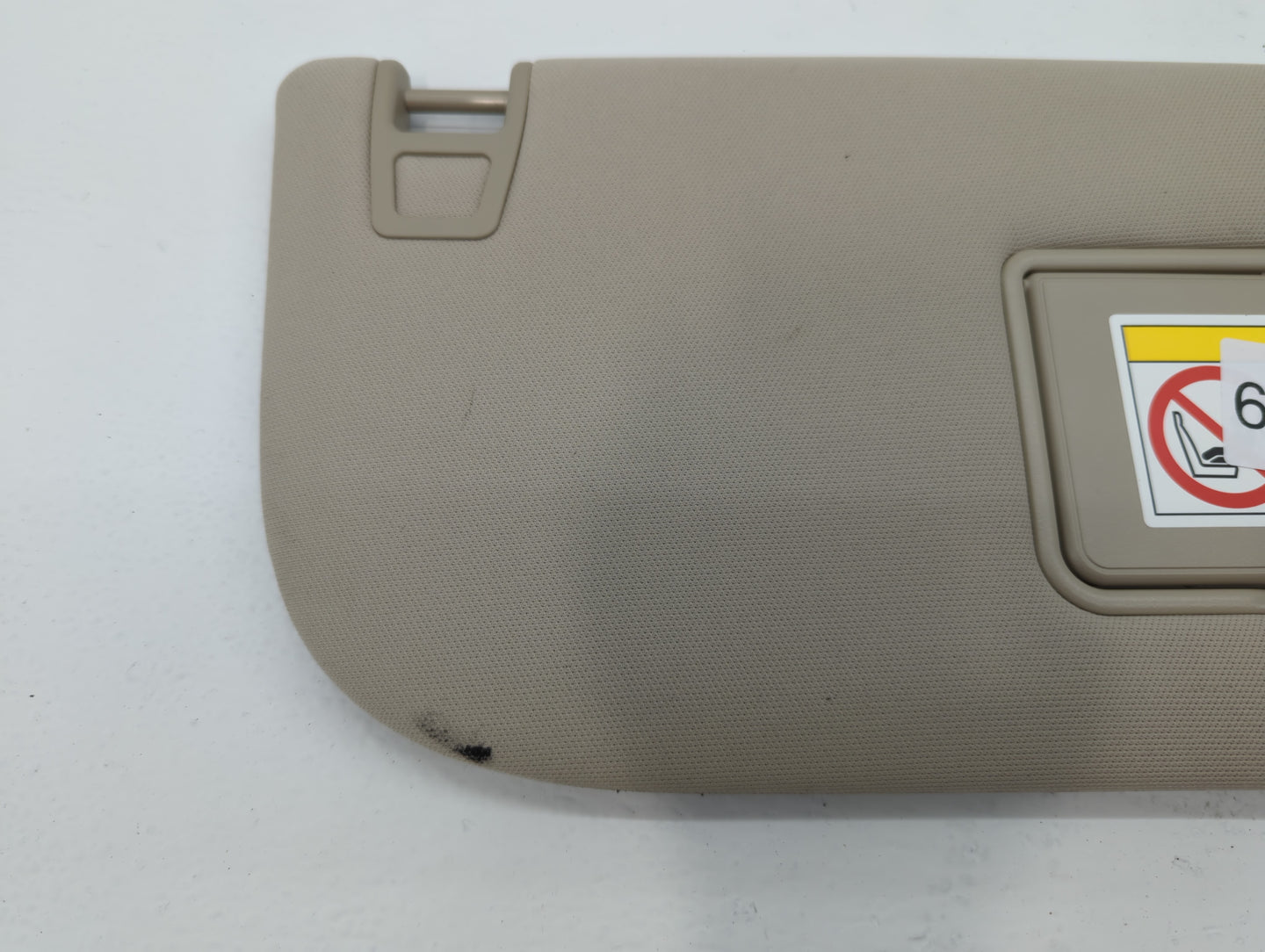 2023 Ford Expedition Sun Visor Shade Replacement Passenger Right Mirror Fits OEM Used Auto Parts - Oemusedautoparts1.com
