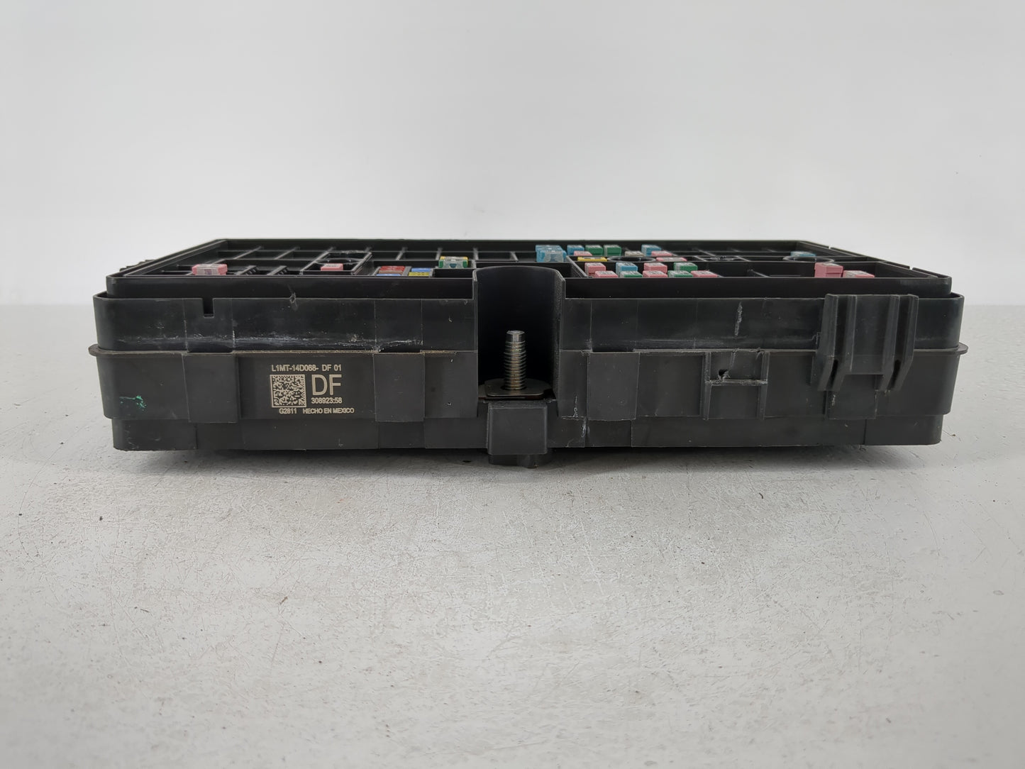2023 Ford Explorer Fusebox Fuse Box Panel Relay Module P/N:L1MT-14D068 DF Fits OEM Used Auto Parts - Oemusedautoparts1.com