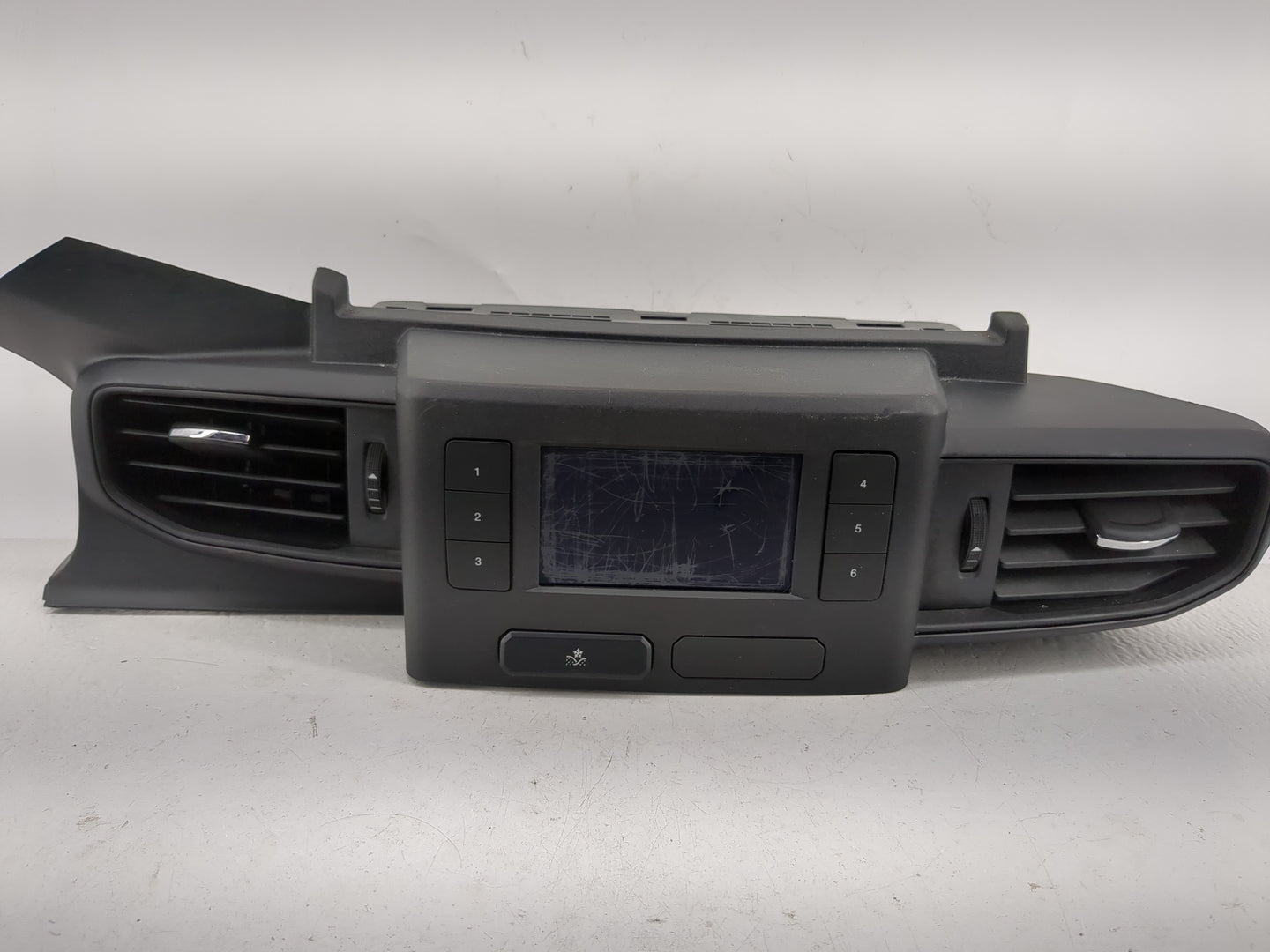 2023 Ford Explorer Radio AM FM Cd Player Receiver Replacement P/N:LB5T-18B955-EA Fits OEM Used Auto Parts - Oemusedautoparts