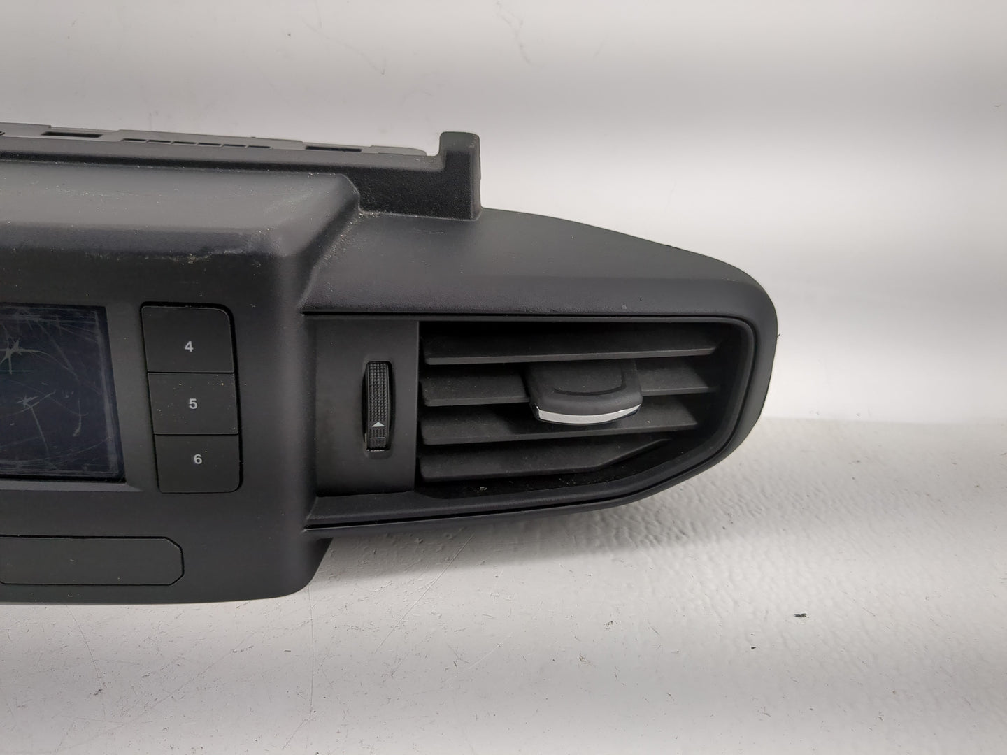 2023 Ford Explorer Radio AM FM Cd Player Receiver Replacement P/N:LB5T-18B955-EA Fits OEM Used Auto Parts - Oemusedautoparts