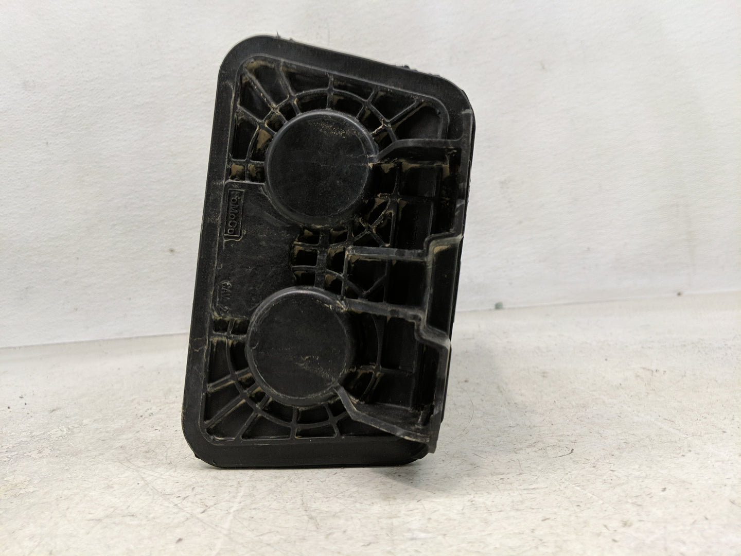2023 Ford Explorer Fuel Vapor Charcoal Canister - Oemusedautoparts1.com