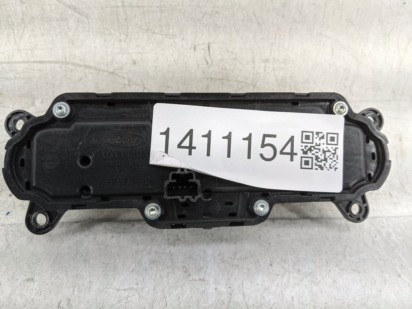 2023 Ford Explorer Radio AM FM Cd Player Receiver Replacement Fits OEM Used Auto Parts - Oemusedautoparts1.com