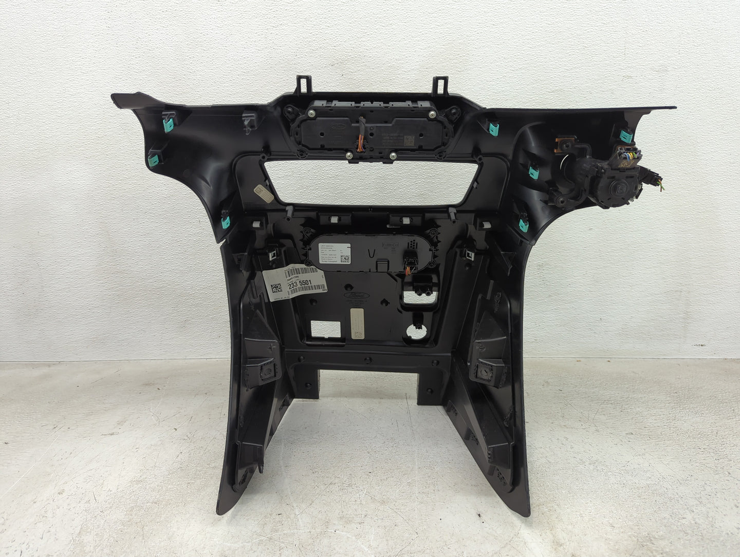 2023 Ford Explorer Radio Control Panel - Oemusedautoparts1.com