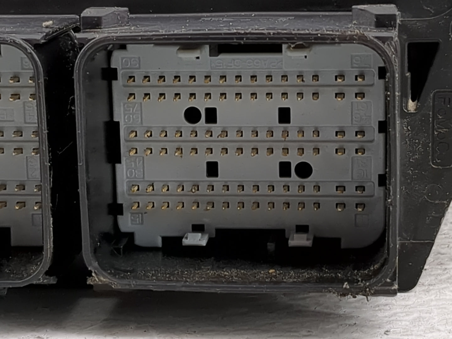 2020-2022 Ford Explorer PCM Engine Control Computer ECU ECM PCU OEM P/N:LB5A-12A650-BGC 0 261 S10 0XU Fits Fits 2020 2021 20