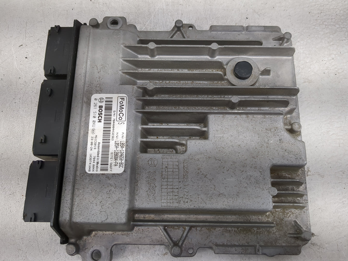 2020-2022 Ford Explorer PCM Engine Control Computer ECU ECM PCU OEM P/N:LB5A-12A650-BGC 0 261 S10 0XU Fits Fits 2020 2021 20