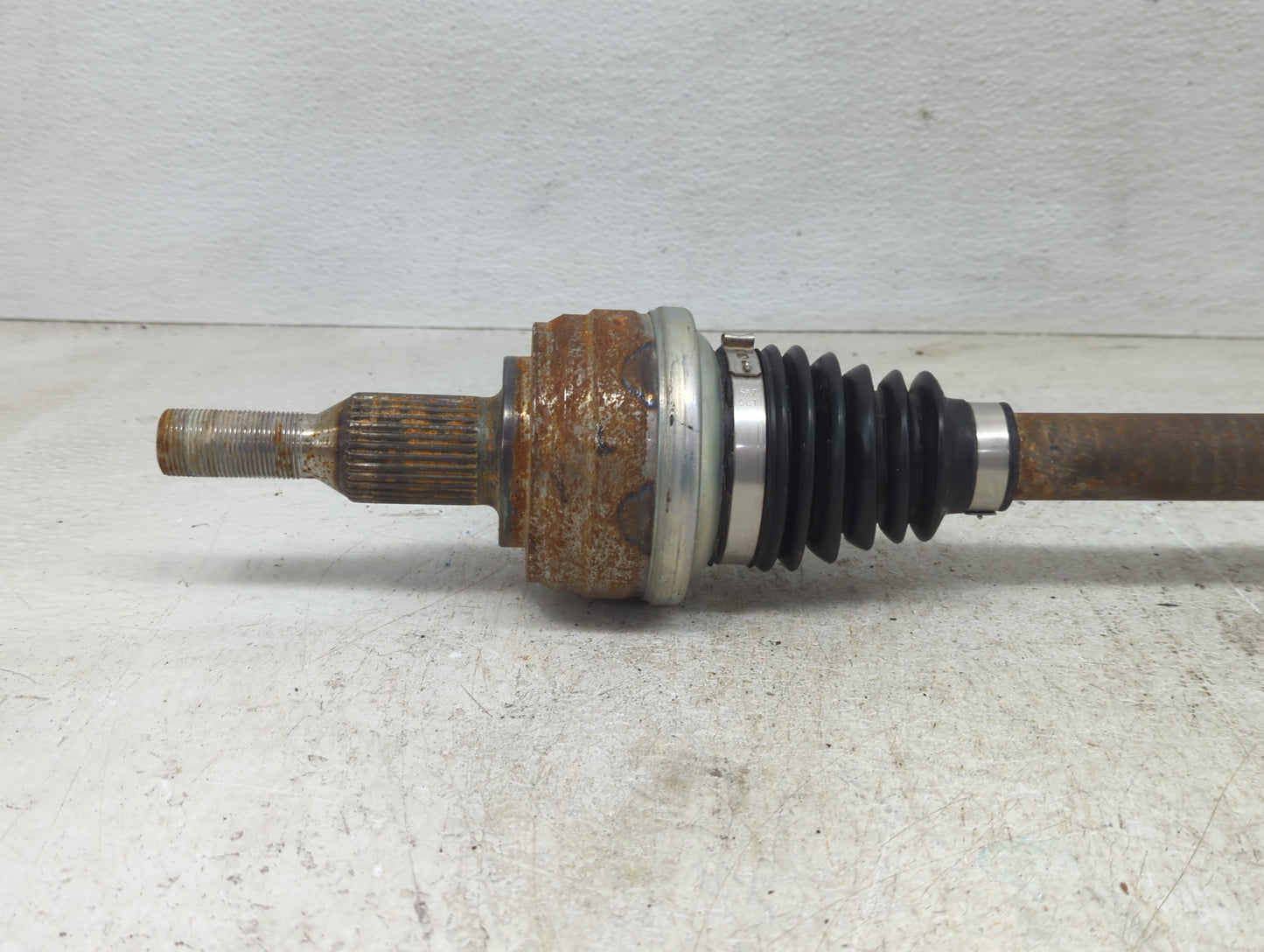 2020-2022 Ford Explorer Axle Shaft Rear Passenger Cv C/v - Oemusedautoparts1.com