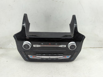 2023 Ford Explorer Climate Control Module Temperature AC/Heater Replacement P/N:LB5T-18K811-CK Fits OEM Used Auto Parts - Oe