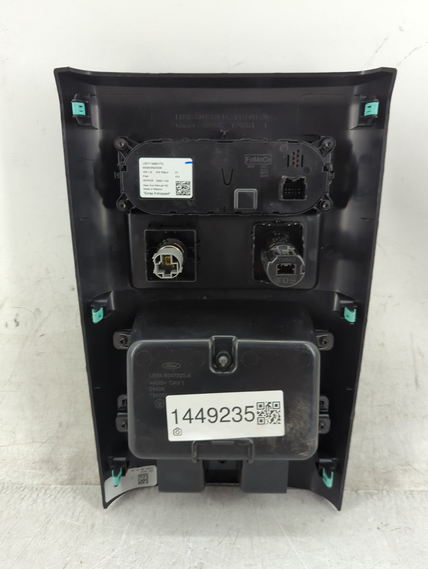 2023 Ford Explorer Climate Control Module Temperature AC/Heater Replacement Fits OEM Used Auto Parts - Oemusedautoparts1.com