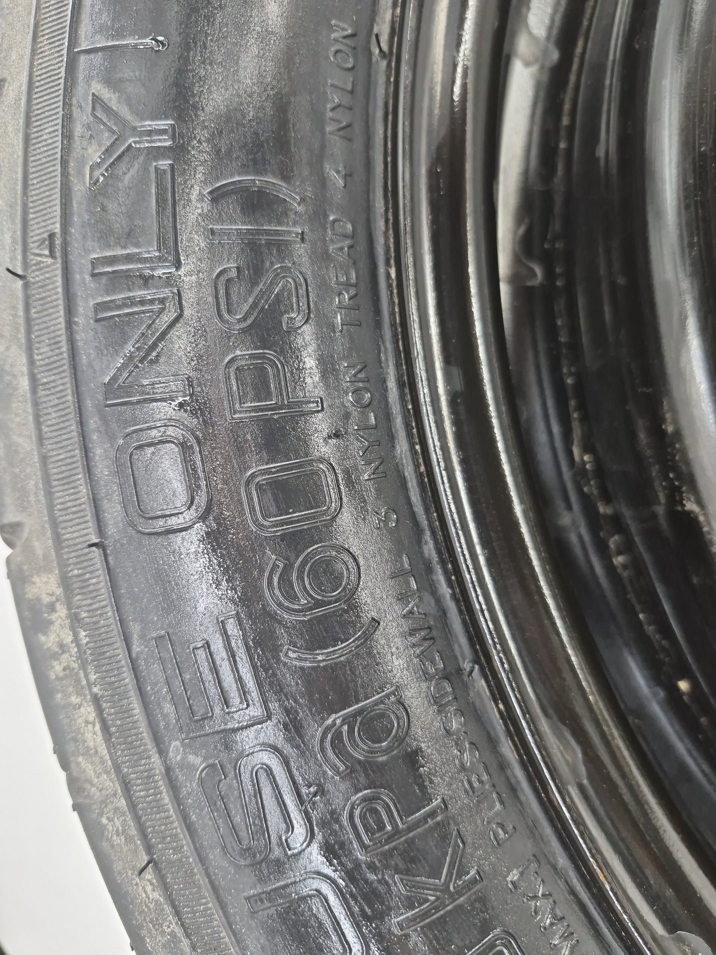 Ford Explorer Spare Donut Tire Wheel Rim Oem 1461761 - Oemusedautoparts1.com