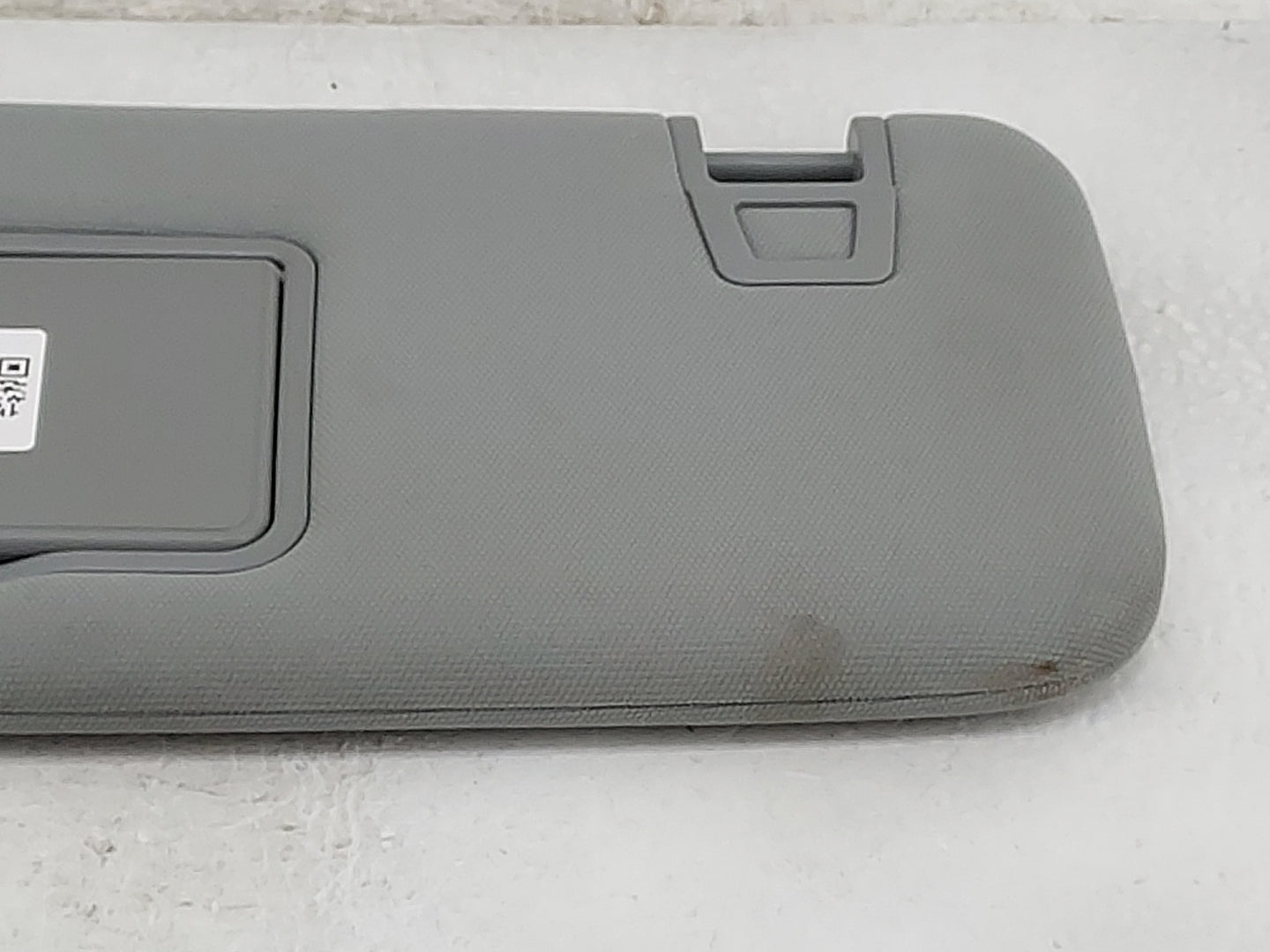 2023 Ford Explorer Sun Visor Shade Replacement Driver Left Mirror Fits OEM Used Auto Parts - Oemusedautoparts1.com