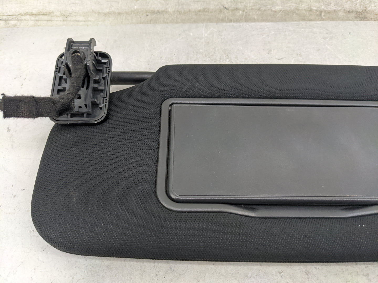 2023 Ford Explorer Sun Visor Shade Replacement Driver Left Mirror Fits OEM Used Auto Parts - Oemusedautoparts1.com