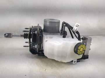2023 Ford Explorer ABS Pump Control Module Replacement P/N:SB3C-2D335-CF 0265024434, SB3C-2D335-SV1A8 Fits OEM Used Auto Parts