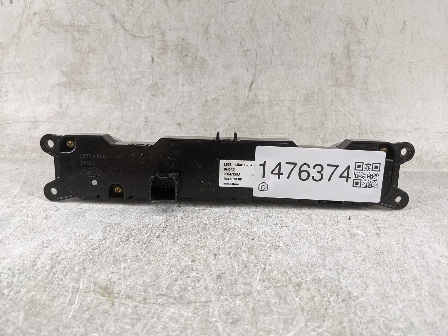 2023 Ford Explorer Radio Control Panel 1476374 - Oemusedautoparts1.com