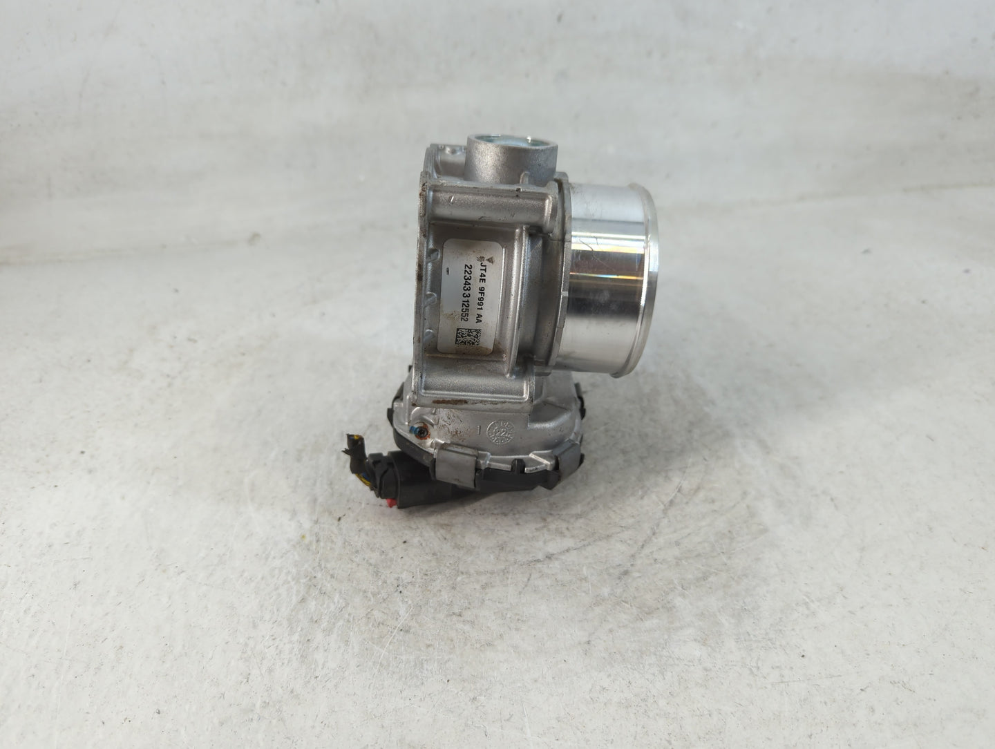 2020-2022 Ford Explorer Throttle Body P/N:JT4E 9F991 AA Fits Fits 2018 2019 2020 2021 2022 OEM Used Auto Parts - Oemusedauto