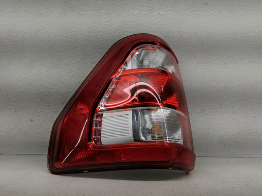2021-2022 Ford F-150 Tail Light Assembly Passenger Right OEM P/N:ML34-13BB504-AE Fits Fits 2021 2022 OEM Used Auto Parts - O