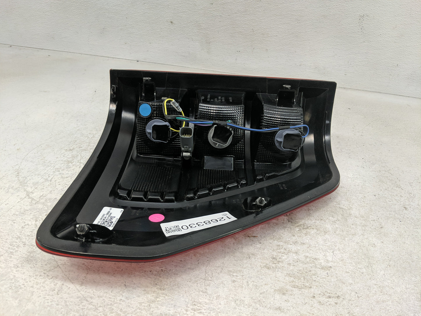 2021-2022 Ford F-150 Tail Light Assembly Passenger Right OEM P/N:ML34-13BB504-AE Fits Fits 2021 2022 OEM Used Auto Parts - O