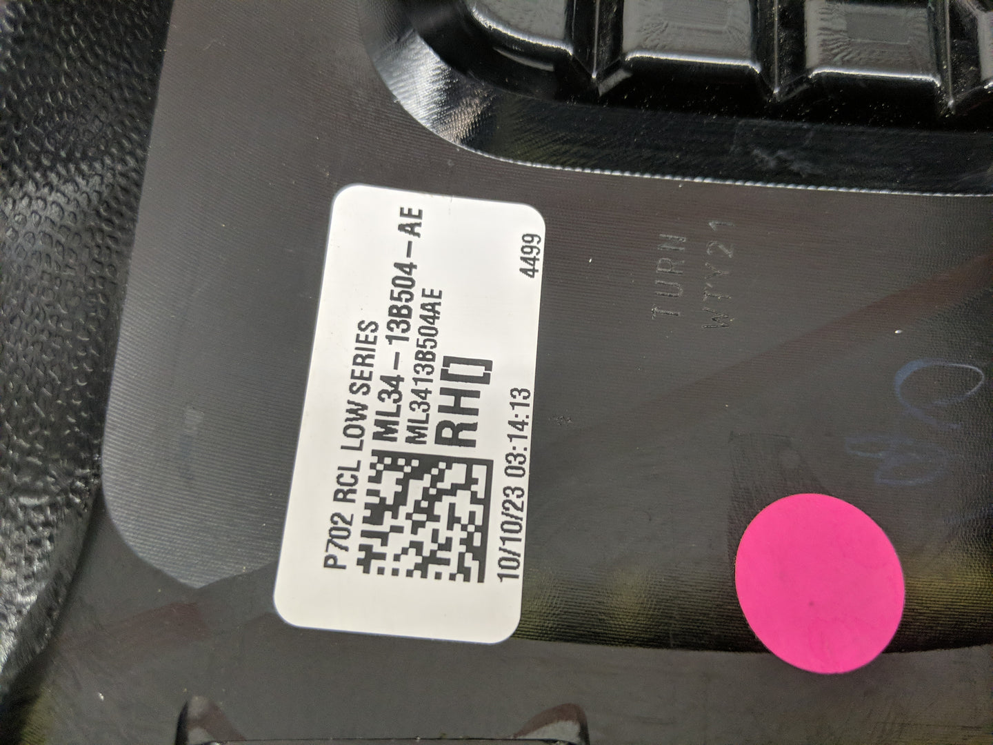 2021-2022 Ford F-150 Tail Light Assembly Passenger Right OEM P/N:ML34-13BB504-AE Fits Fits 2021 2022 OEM Used Auto Parts - O