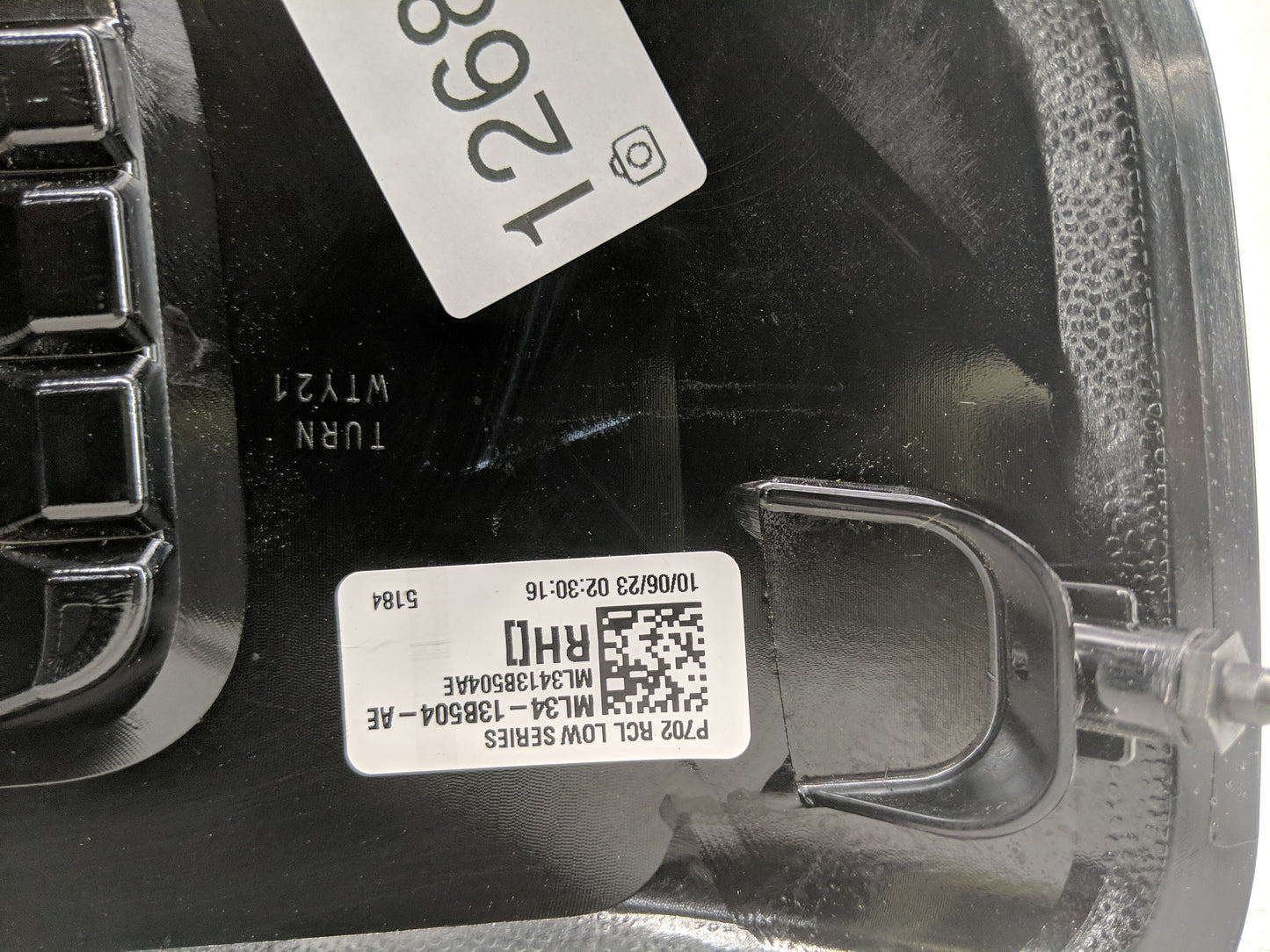 2021-2022 Ford F-150 Tail Light Assembly Passenger Right OEM P/N:ML34-13BB504-AE Fits Fits 2021 2022 OEM Used Auto Parts - O