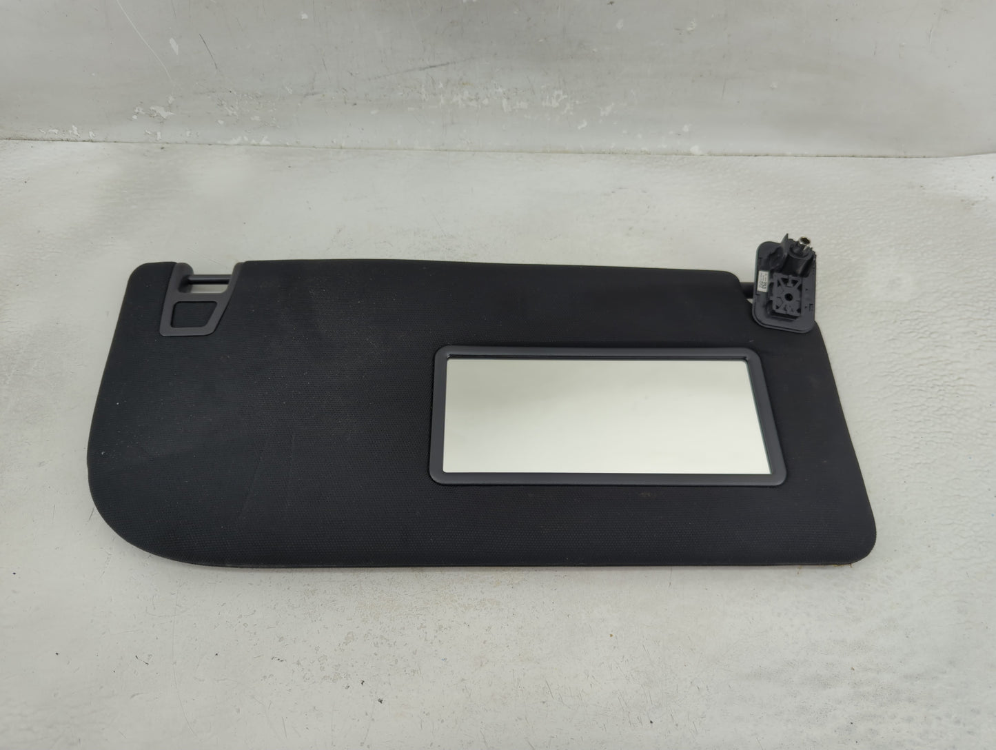 2021-2022 Ford F-150 Sun Visor Shade Replacement Passenger Right Mirror Fits Fits 2021 2022 OEM Used Auto Parts - Oemusedaut