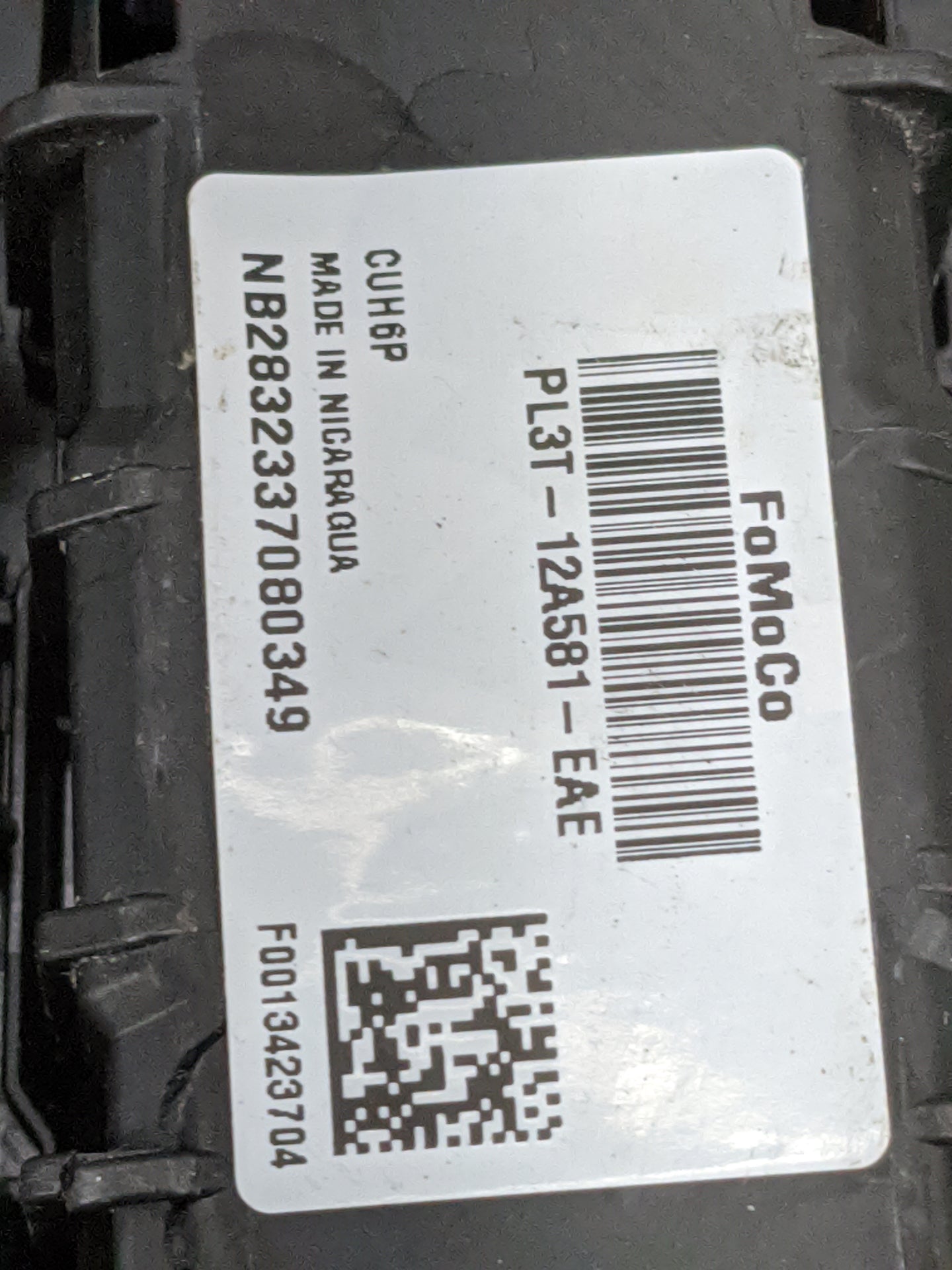 2021-2022 Ford F-150 Fusebox Fuse Box Panel Relay Module P/N:PL3T-12A581-EAE ML3T-14D096-V0 Fits Fits 2021 2022 OEM Used Aut