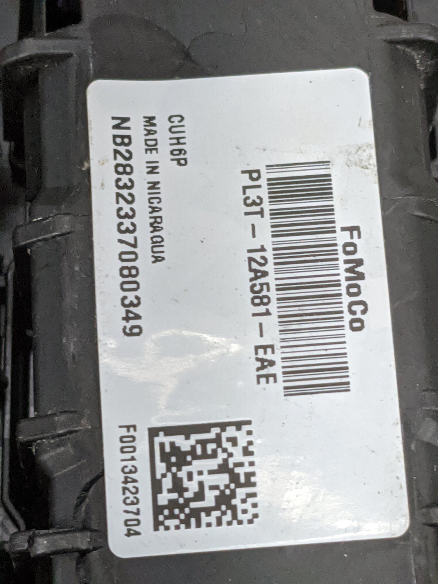 2021-2022 Ford F-150 Fusebox Fuse Box Panel Relay Module P/N:PL3T-12A581-EAE ML3T-14D096-V0 Fits Fits 2021 2022 OEM Used Aut