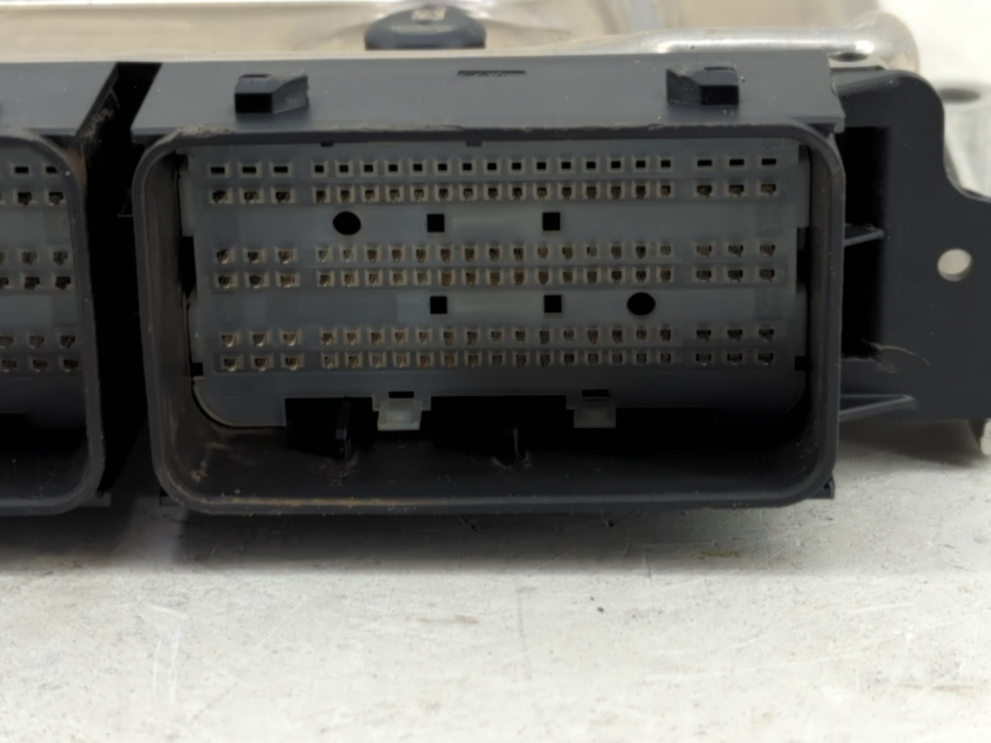 2023 Ford F-250 Super Duty PCM Engine Control Computer ECU ECM PCU OEM P/N:PC3A-12A650-DFC Fits OEM Used Auto Parts - Oemuse
