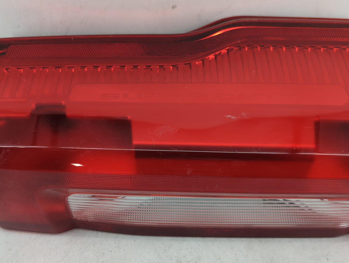 2023 Ford F-250 Super Duty Tail Light Assembly Driver Left OEM P/N:PC3B13B505AF PC3B-13B505-AF Fits OEM Used Auto Parts - Oe